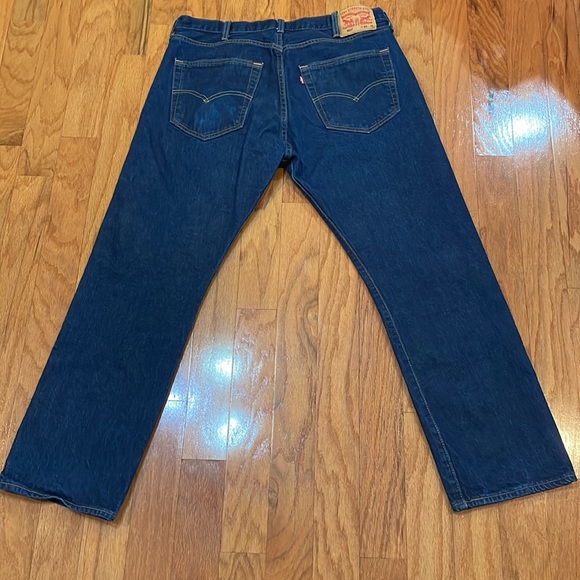 Levi’s 501 Mens 40 x 32 Dark Wash Blue Jeans Button Fly Pockets Western Classic - Picture 2 of 12